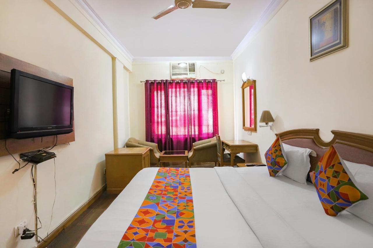 Fabhotel Altus Gurgaon Exterior photo