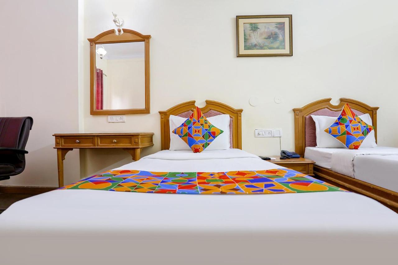 Fabhotel Altus Gurgaon Exterior photo